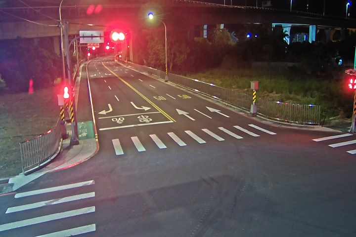 甲后路四段/甲埔大道(右側車流往水美街方向)