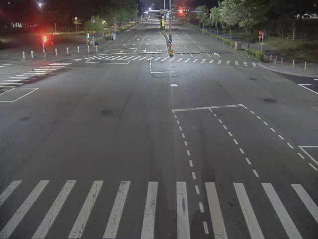 五權西路/向上路(右側車流往南屯交流道)