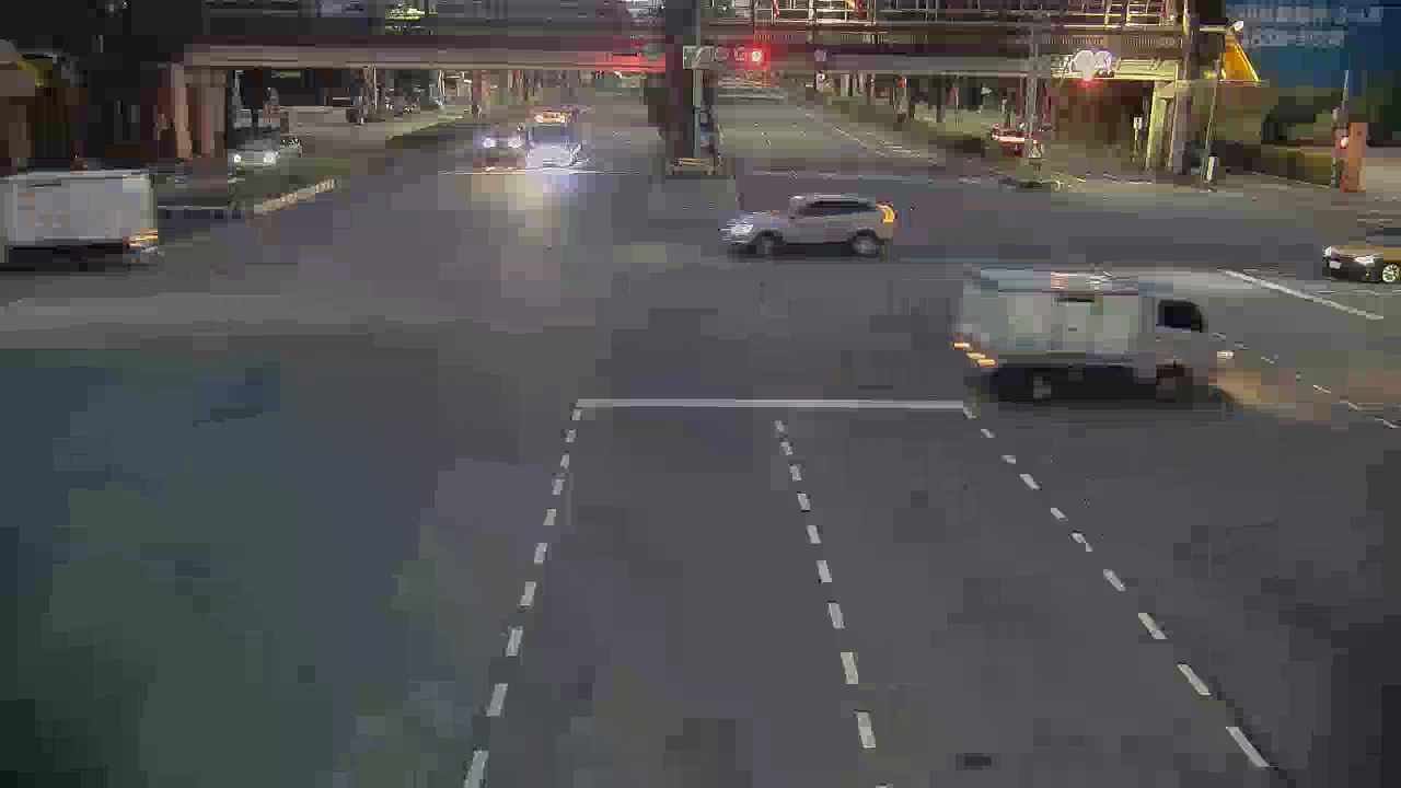 台中市道路 [07094]臺灣大道/河南路(右側車流往文心路),Taiwan Blvd/Henan Rd (Right side Traffic flow to Wenxin Rd) 距離233公尺