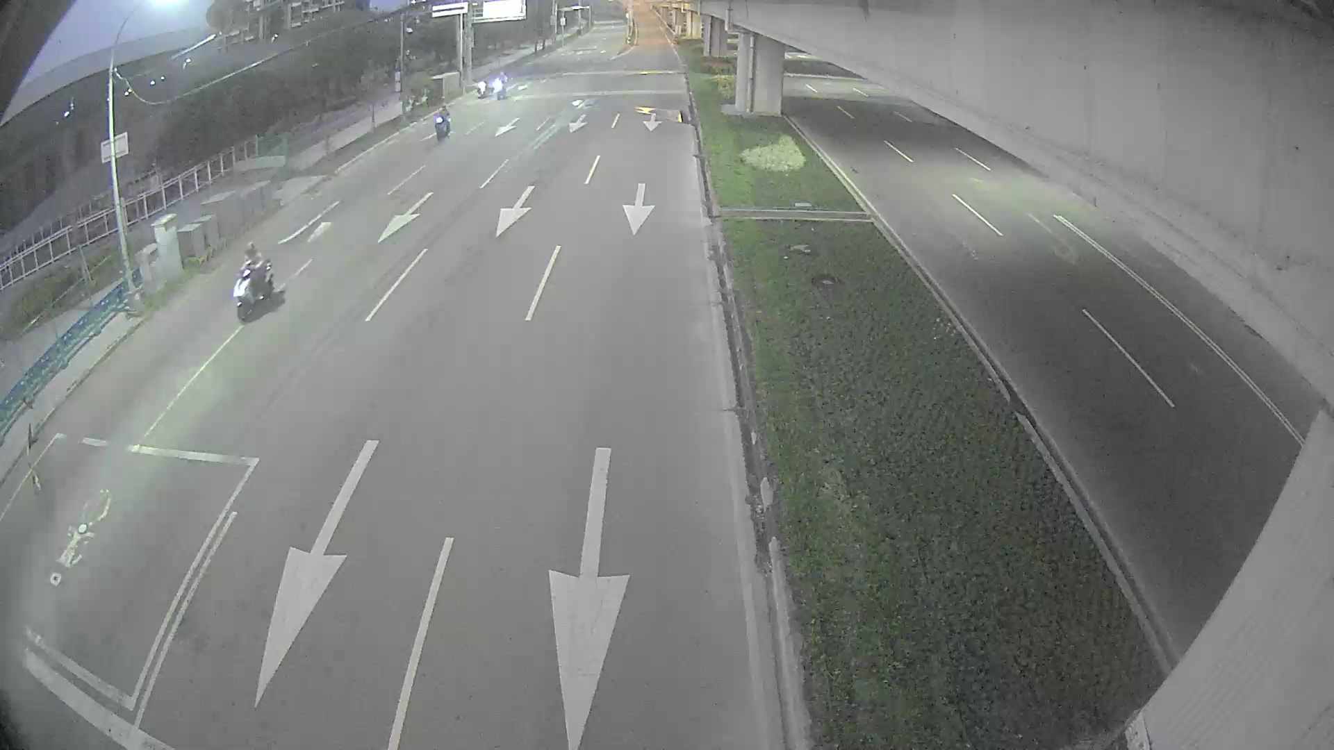 環中路/凱旋路(車流往中清路)