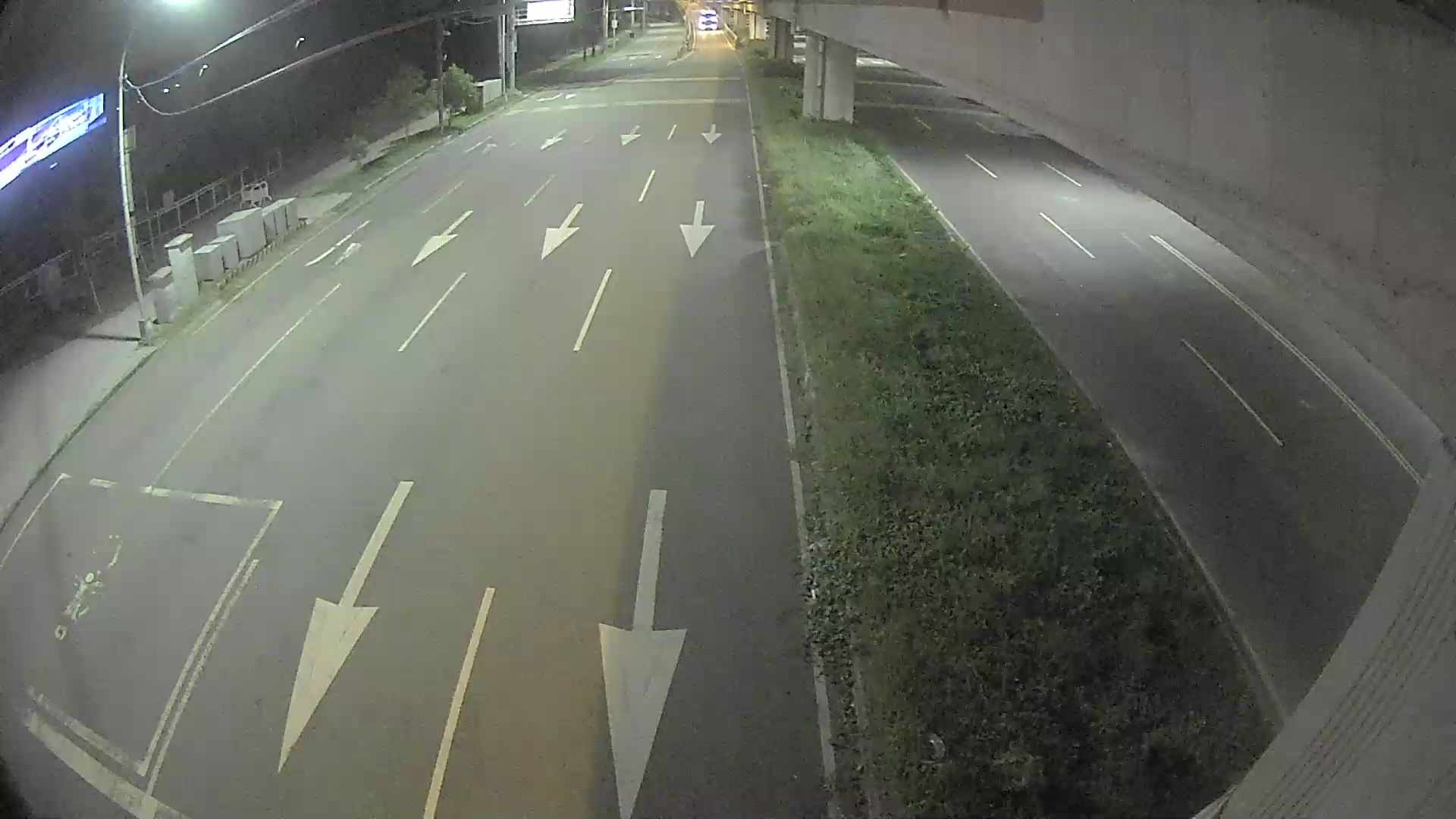 環中路/凱旋路(車流往中清路) Huanzhong Rd./Kaixuan Rd.(traffic to Zhongqing Rd.)