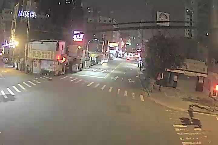 台中市道路 [07121]黎明路三段與上安路 (右側車流往台灣大道) Liming Rd/Shang'an Rd (Right side Traffic flow to Taiwan Blvd) 距離466公尺