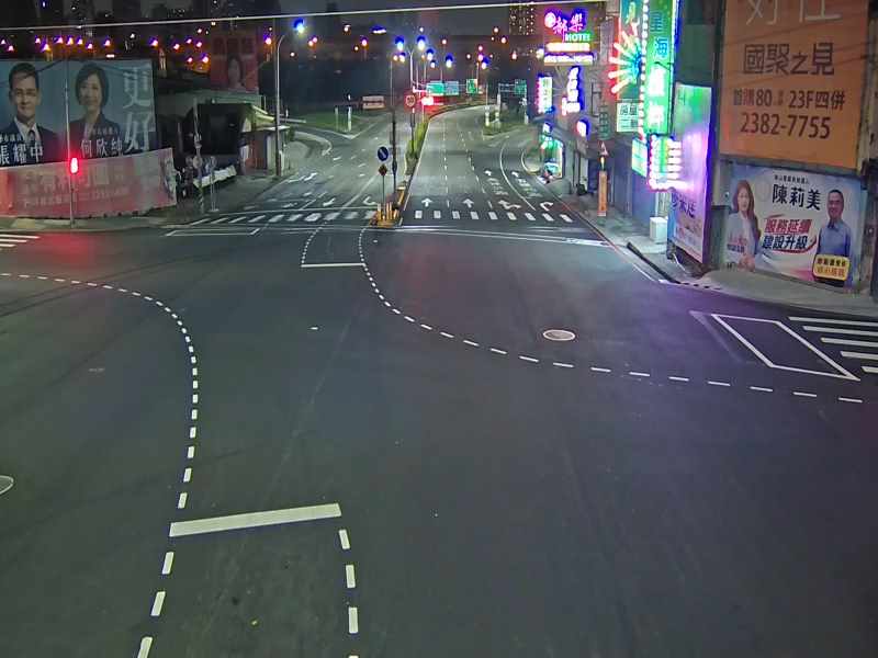 五權西路/忠勇路(右側車流往南屯交流道)