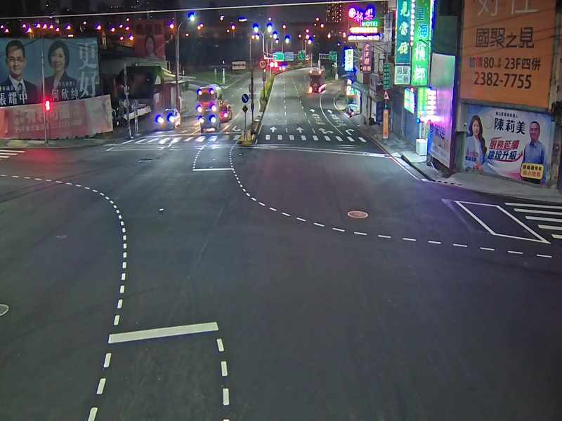 五權西路/忠勇路(右側車流往南屯交流道)