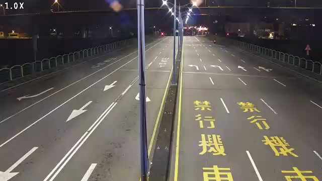 甲堤南路/立元一橋 (右側車流往德芳南路) Jiati S. Rd./Liyuan No.1 Bridge (Right side Traffic flow to Defang S. Rd.)