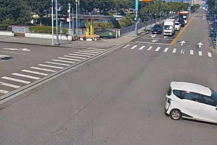 黎明路/廣福路(車流往中清路)