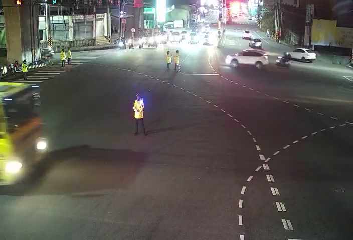 三豐路/國豐路(右側車流往豐原)