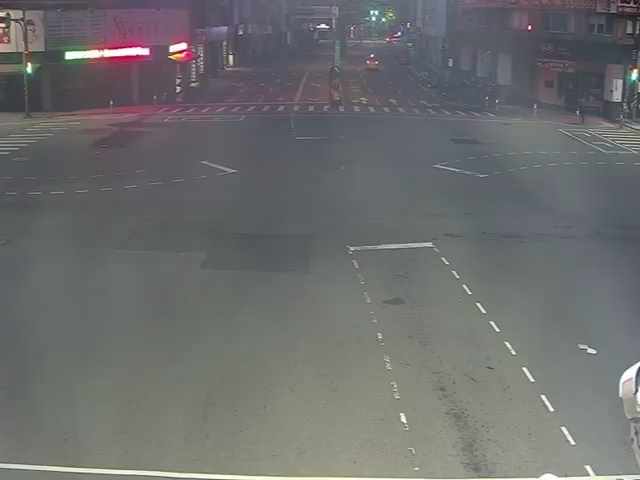 五權西路/文心路(右側車流往南屯交流道)