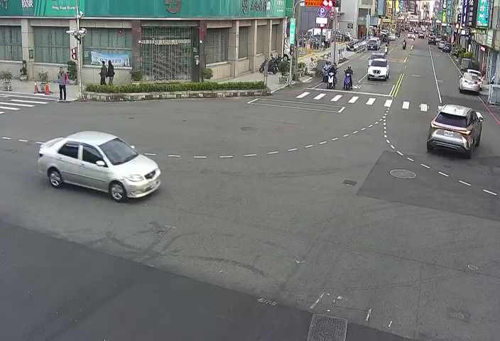 中山路/中正路(右側車流往潭子)