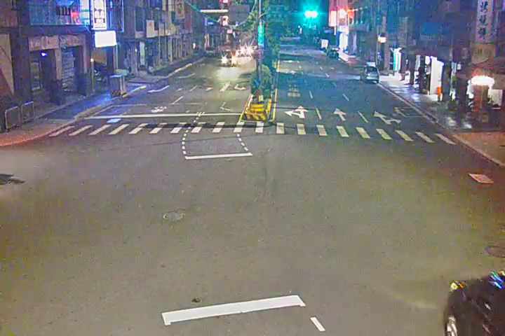 五權西路/惠文路(右側車流往文心路)