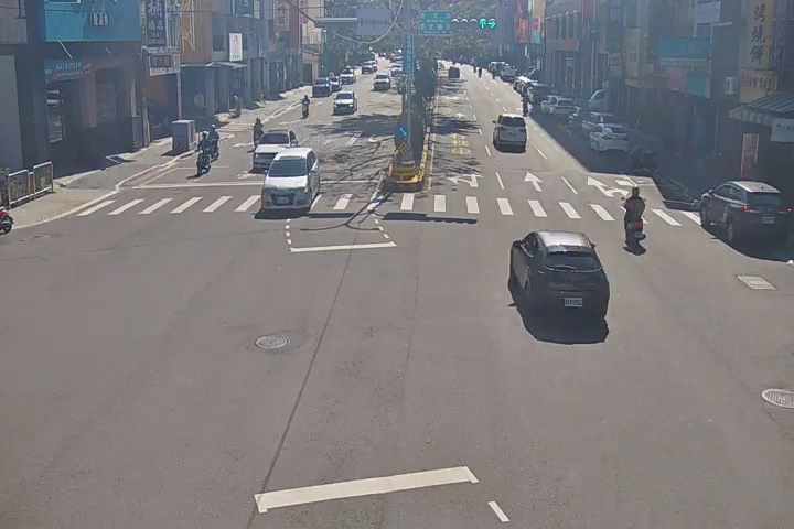 五權西路/惠文路(右側車流往文心路)