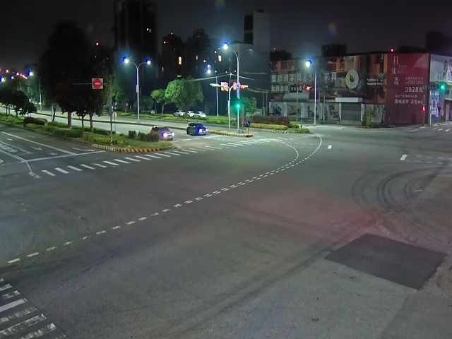 環中路/龍富十路(右側車流往永春路)