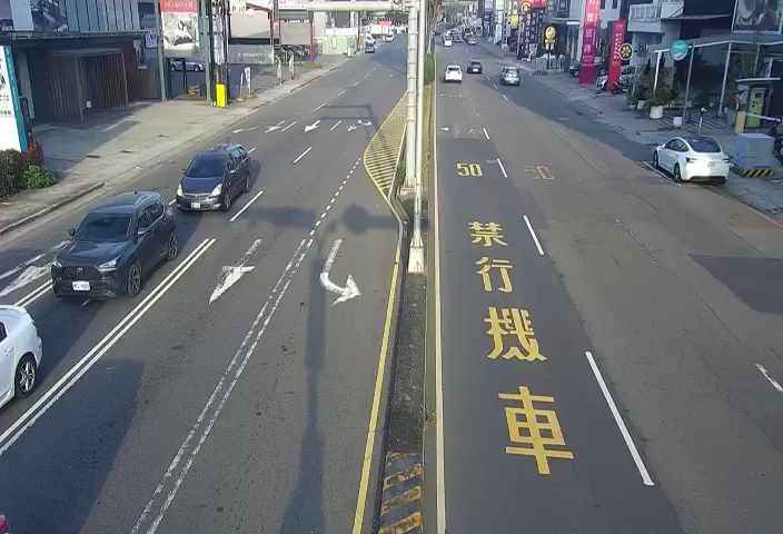 五權西路/益豐路(右側車流往南屯交流道)