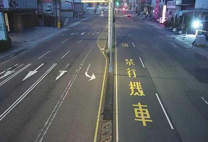 五權西路/益豐路(右側車流往南屯交流道)