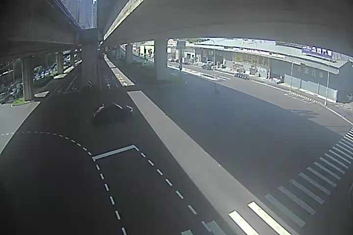 環中路/青海路(右側車流往台灣大道)
